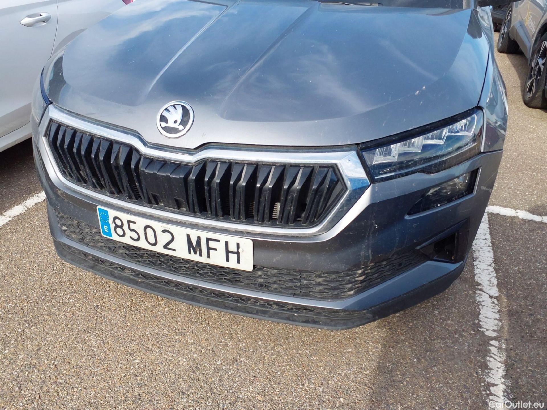  Skoda  Karoq SKODA  / 2021 / 5P / todoterreno 2.0 TDI 85kW (115CV) Ambition #40
