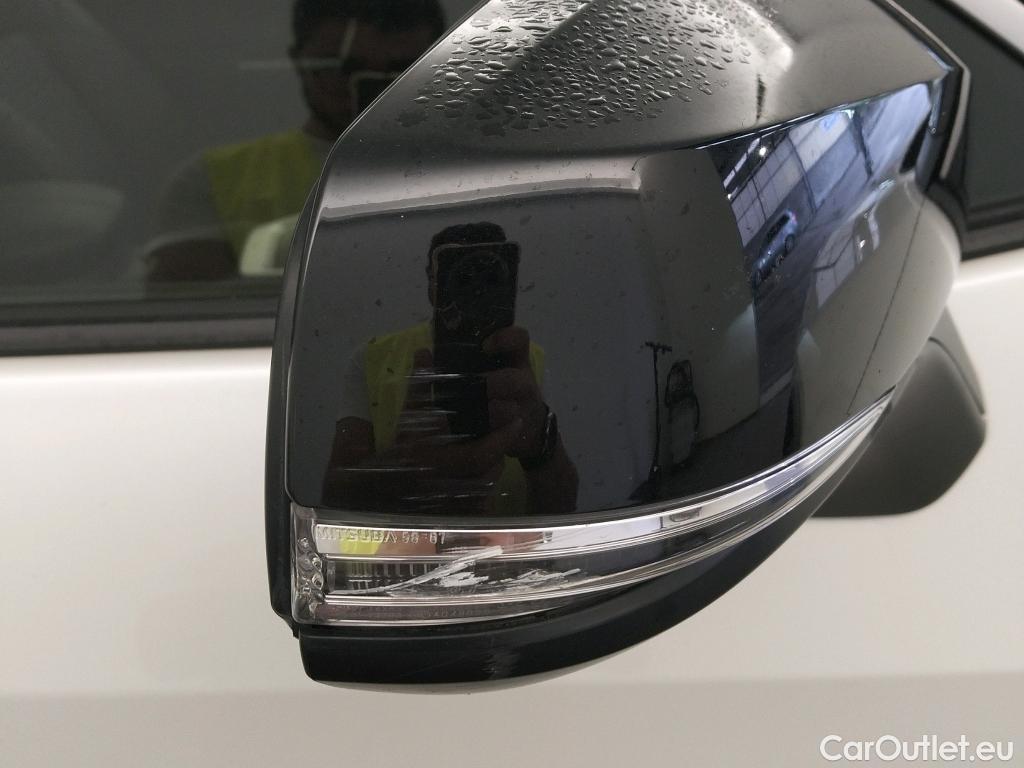 Toyota  RAV4 TOYOTA  / 2018 / 5P / todoterreno 2.5l 220H Style 4WD #11