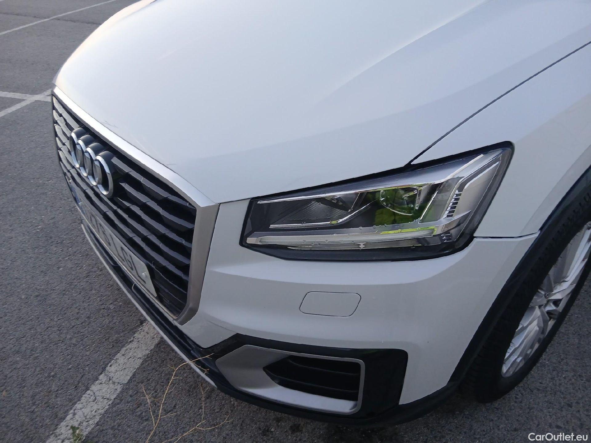  Audi  Q2 AUDI  / 2016 / 5P / todoterreno Design 30 TFSI 85kW (116CV) (AC) #5