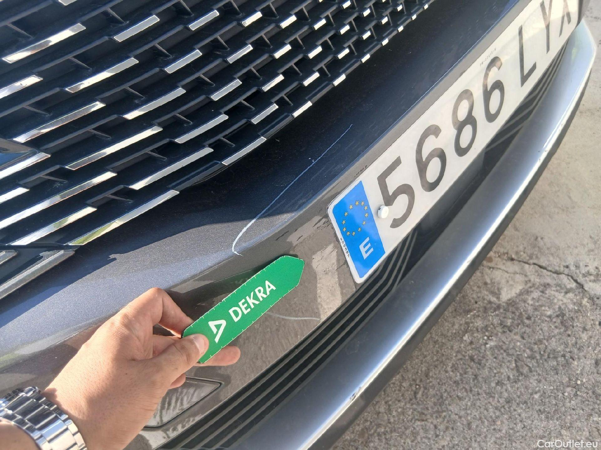  Peugeot  3008 PEUGEOT  / 2020 / 5P / todoterreno 1.5 BlueHDi 96kW S&S GT EAT8 #8