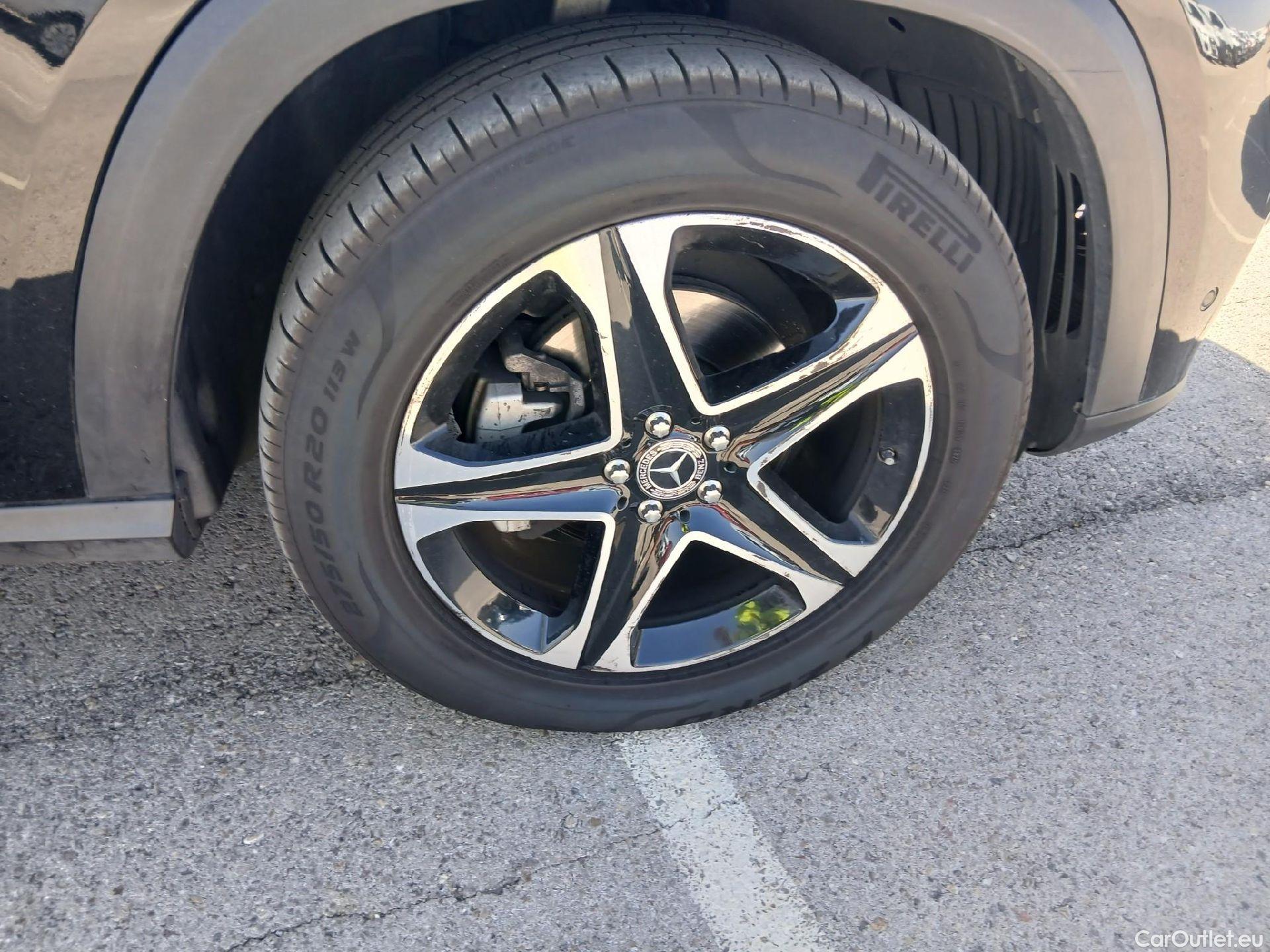  Mercedes  G-Klasee MERCEDES-BENZ GLE / 2018 / 5P / todoterreno GLE 300 d 4MATIC / 7 ASIENTOS #65