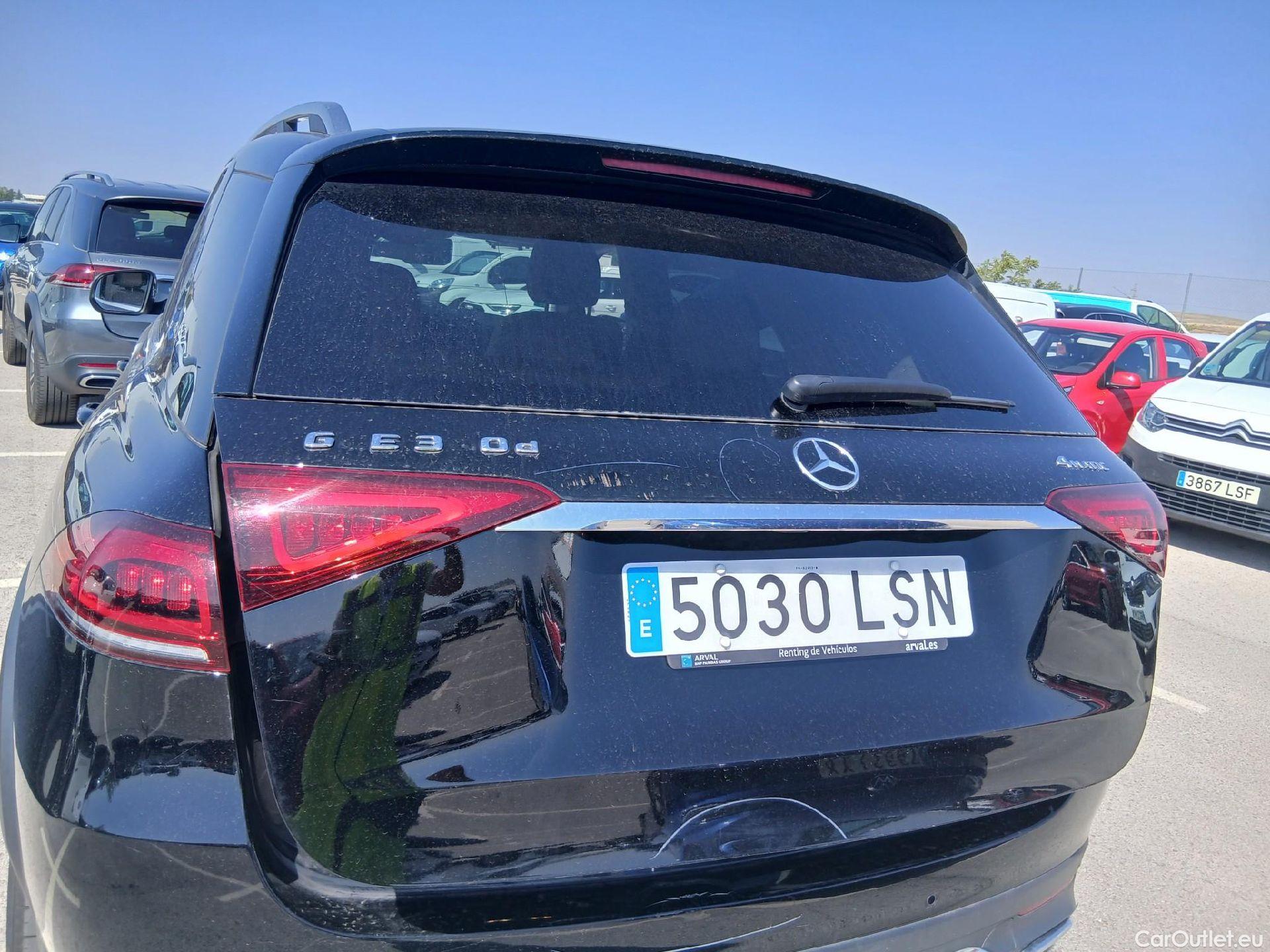  Mercedes  G-Klasee MERCEDES-BENZ GLE / 2018 / 5P / todoterreno GLE 300 d 4MATIC / 7 ASIENTOS #38