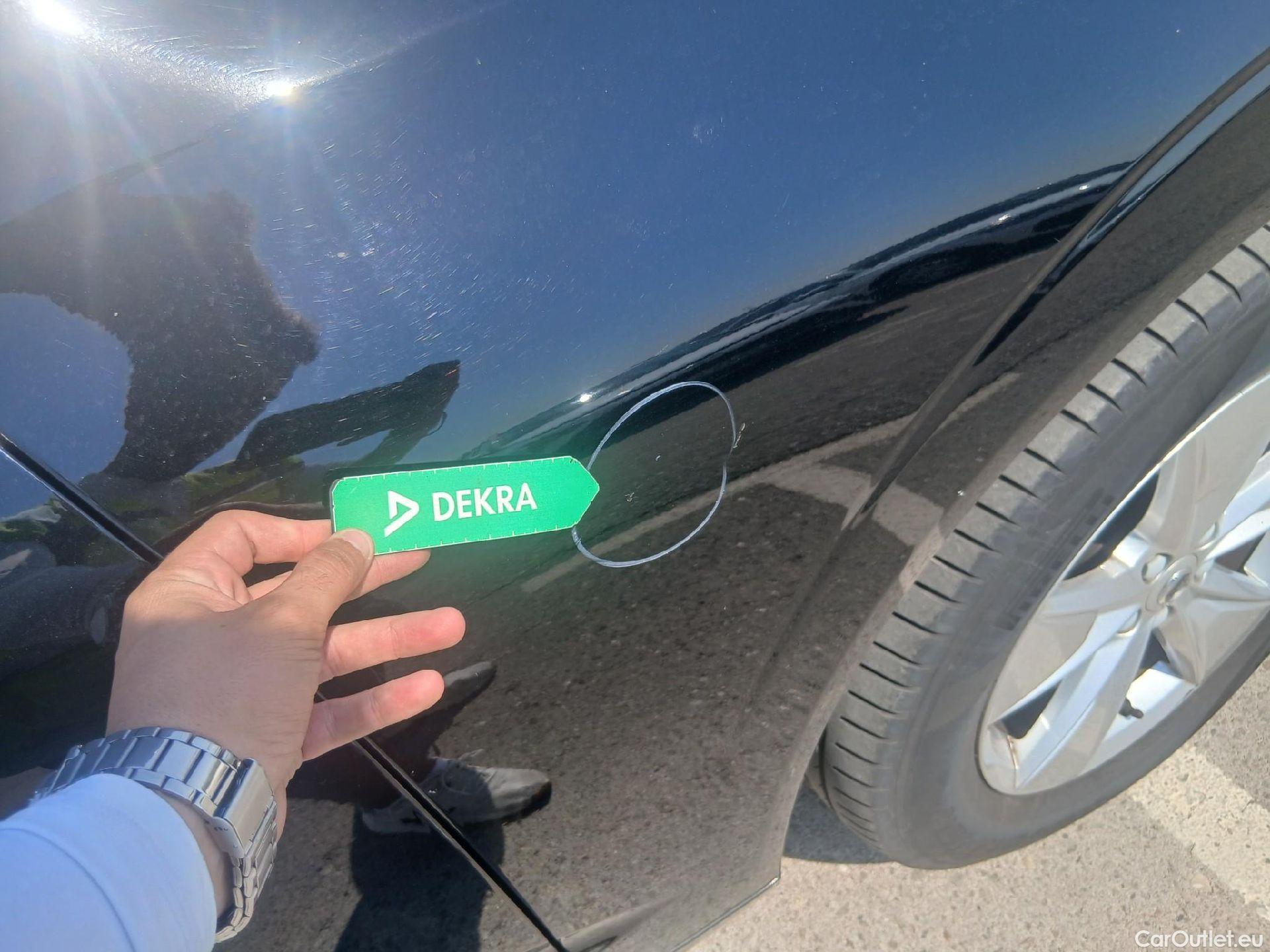  Volvo  XC60 VOLVO  / 2017 / 5P / todoterreno 2.0 B4 D Core Auto #25