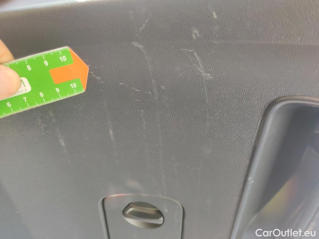  Volvo  XC 40 VOLVO XC40 / 2021 / 5P / todoterreno 2.0 B3 G Core Auto #24