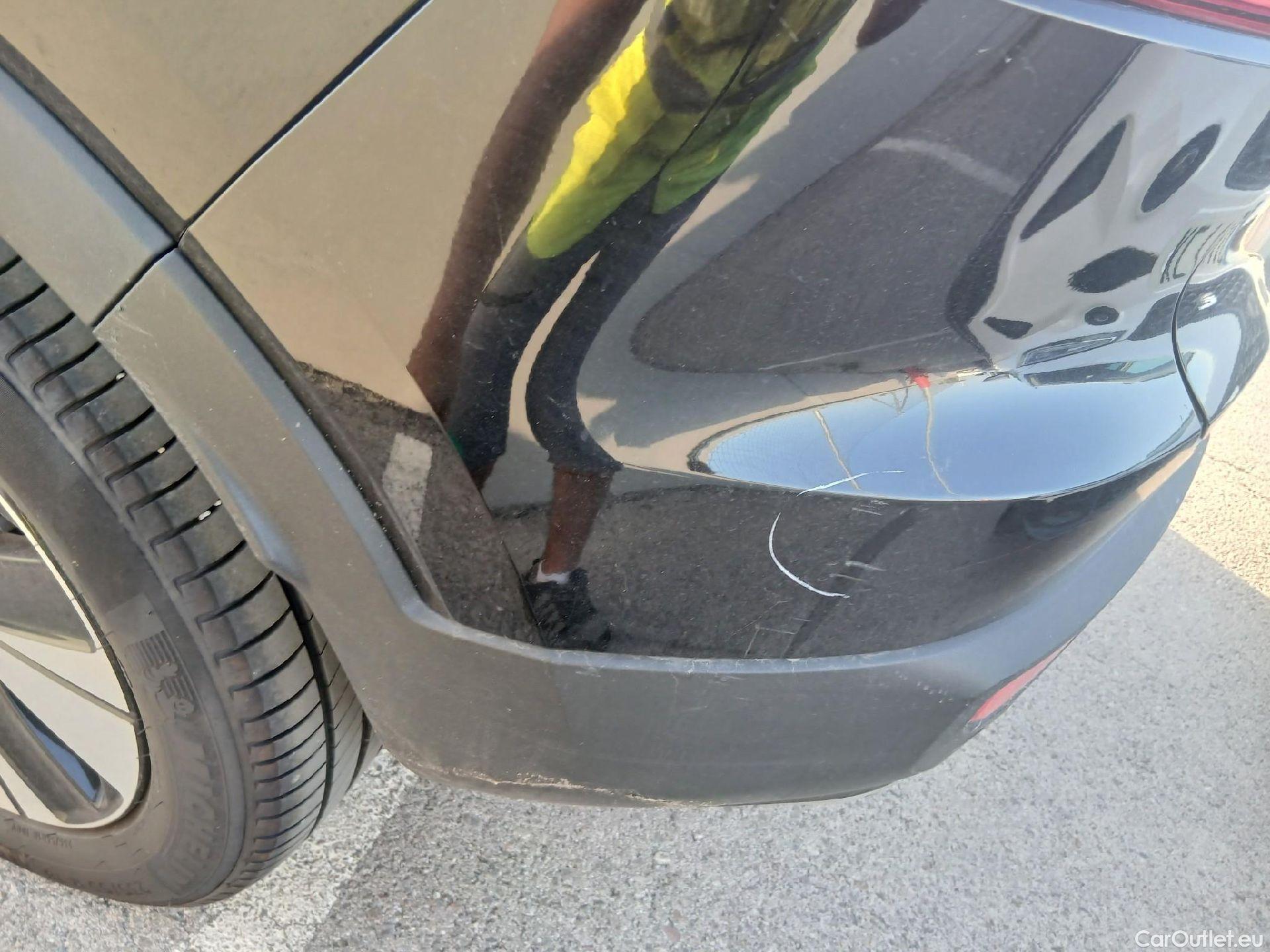  Volvo  XC 40 VOLVO XC40 / 2021 / 5P / todoterreno 1.5 T4 Recharge PHEV Core Auto #14