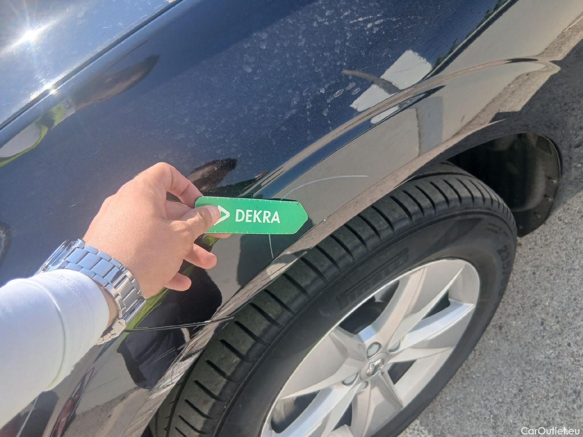  Volvo  XC60 VOLVO  / 2017 / 5P / todoterreno 2.0 B4 D Core Auto #7