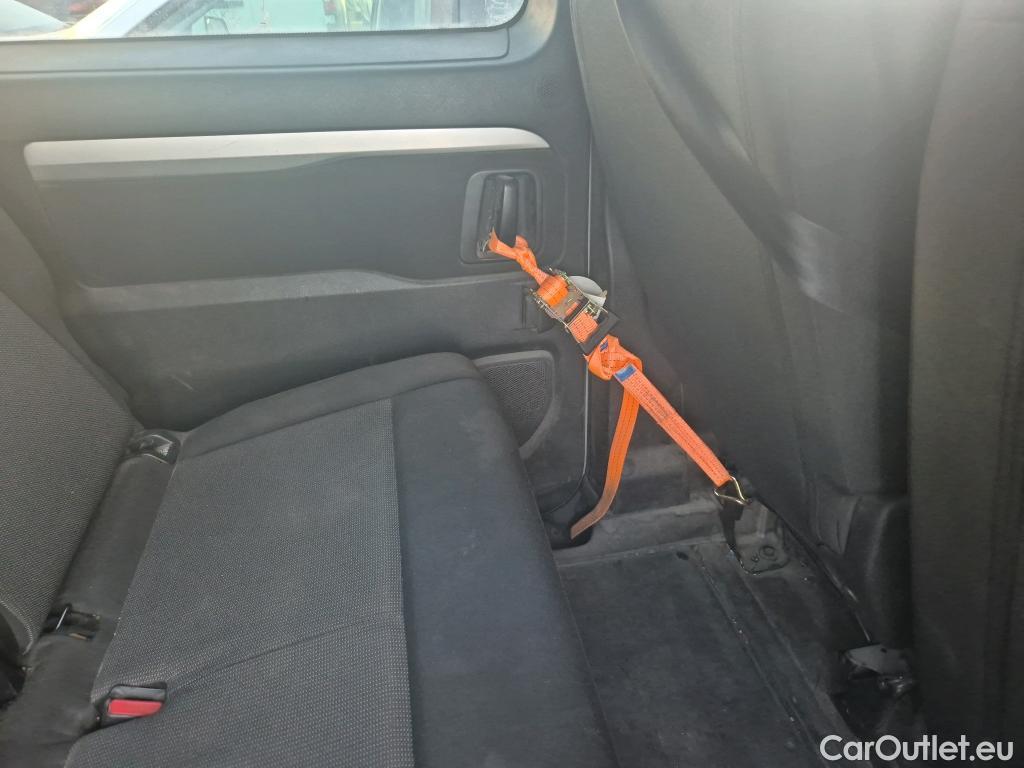  Toyota  Proace TOYOTA  Verso / 2020 / 5P / monovolumen 1.5D 120CV VX SHUTTLE L1 #30