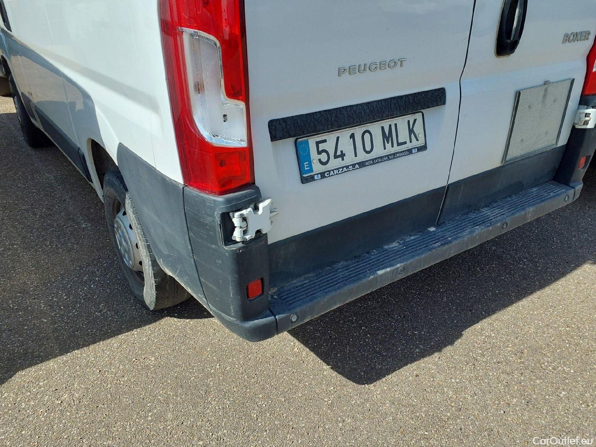  Peugeot  Boxer  Furgón 330 L1H1 BlueHDi 120 Start&Stop 2.2 HDi 120CV MT6 E6d #17