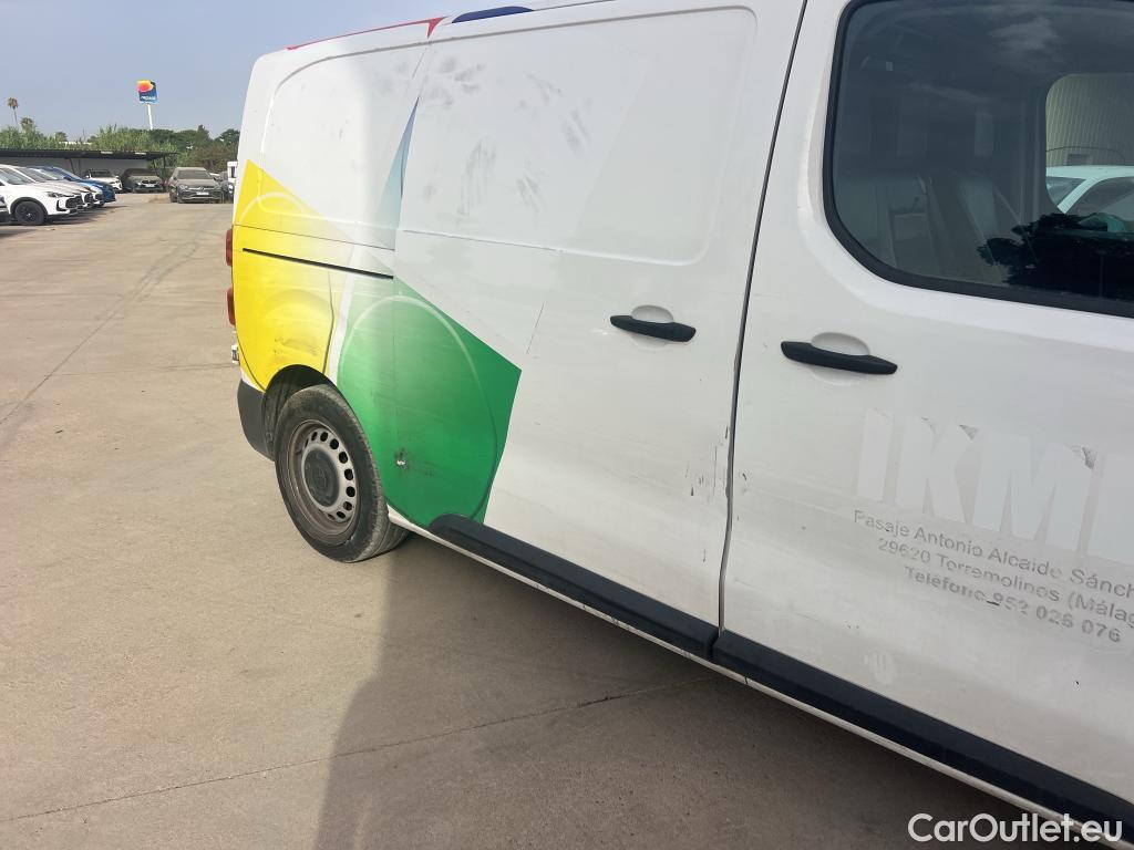  Toyota  Proace TOYOTA  / 2020 / 4P / furgón 2.0D 145CV VX 1PL 2PT L1 #21