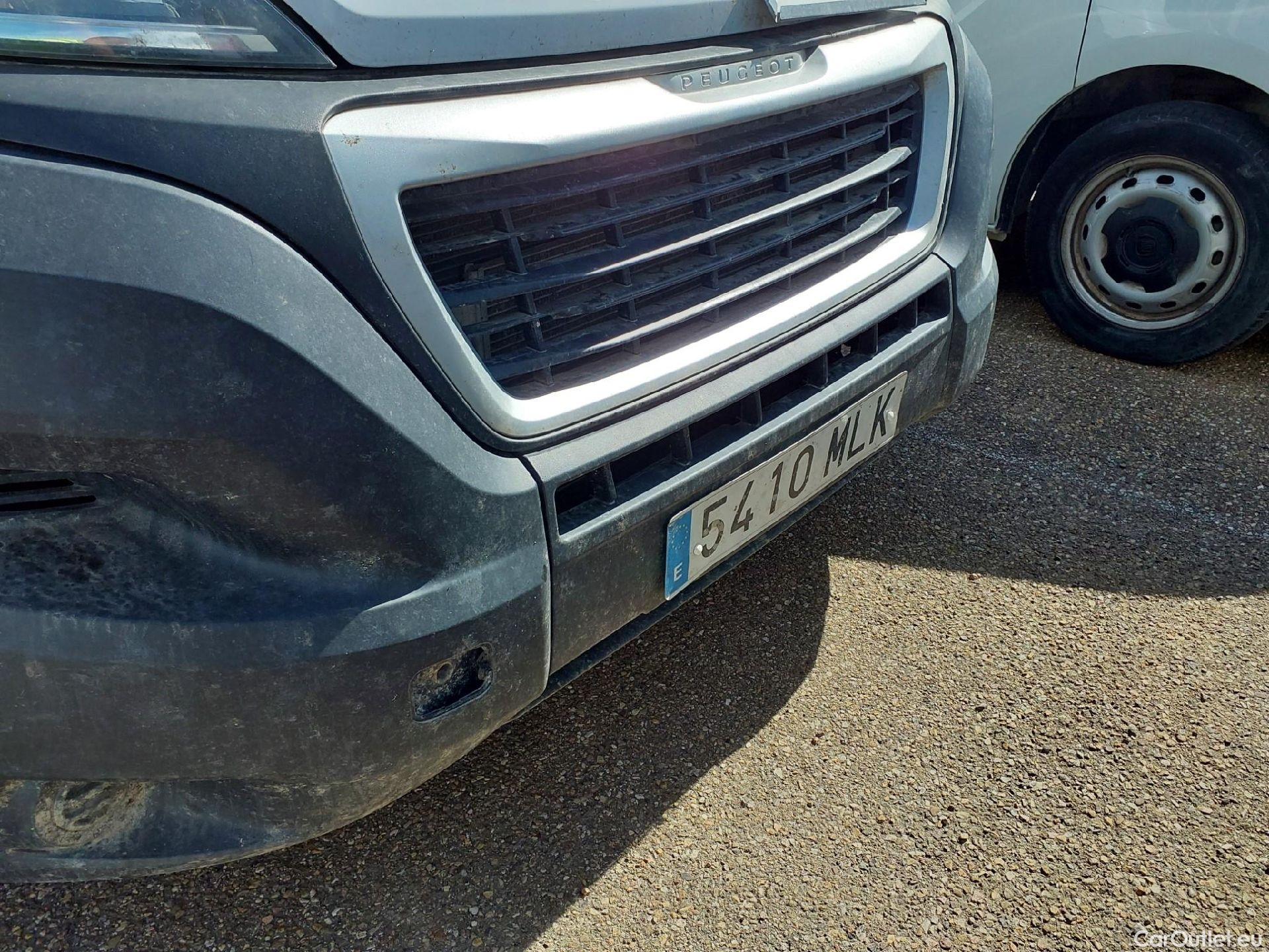  Peugeot  Boxer  Furgón 330 L1H1 BlueHDi 120 Start&Stop 2.2 HDi 120CV MT6 E6d #32