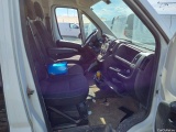  Peugeot  Boxer  Furgón 330 L1H1 BlueHDi 120 Start&Stop 2.2 HDi 120CV MT6 E6d #15