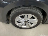  Volkswagen  Golf  Volkswagen 1.5 TSI EVO 130KM 6 biegów Life 5d #8