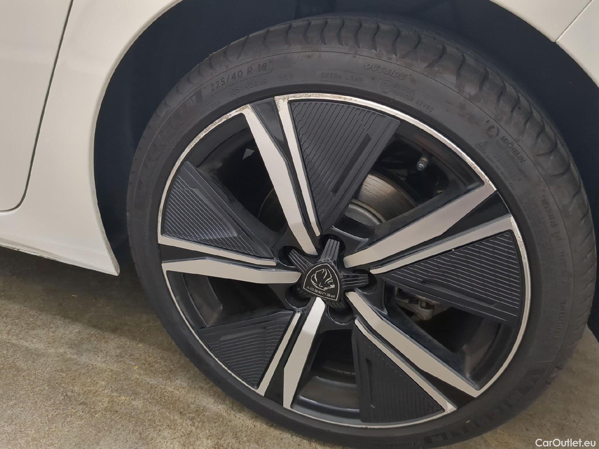  Peugeot  308  GT 1.2 PureTech 130CV BVA8 E6d #6