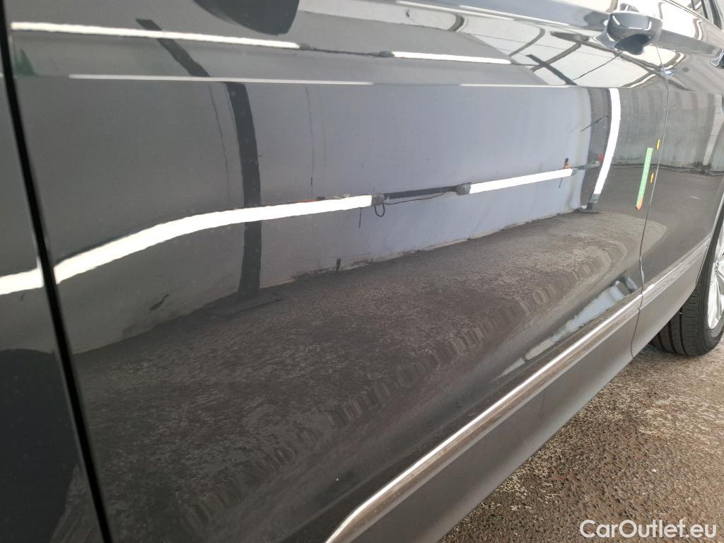  Volkswagen  Tiguan VOLKSWAGEN  / 2020 / 5P / SUV 1.4 eHybrid 245 DSG6 Life Business #22