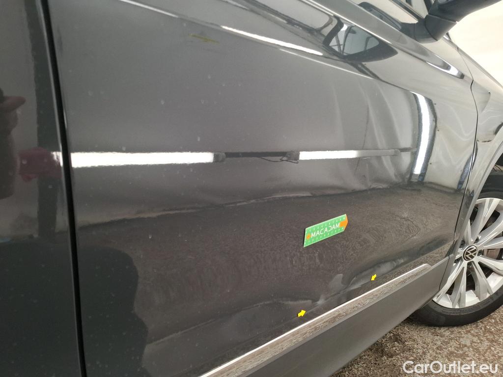  Volkswagen  Tiguan VOLKSWAGEN  / 2020 / 5P / SUV 1.4 eHybrid 245 DSG6 Life Business #3