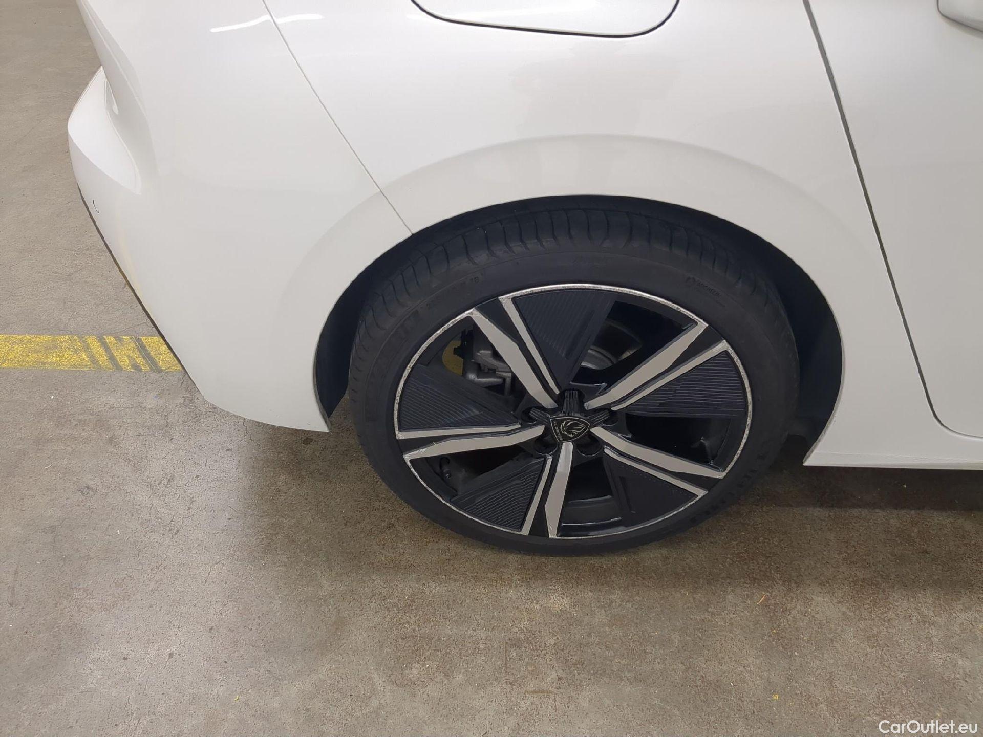  Peugeot  308  GT 1.2 PureTech 130CV BVA8 E6d #3