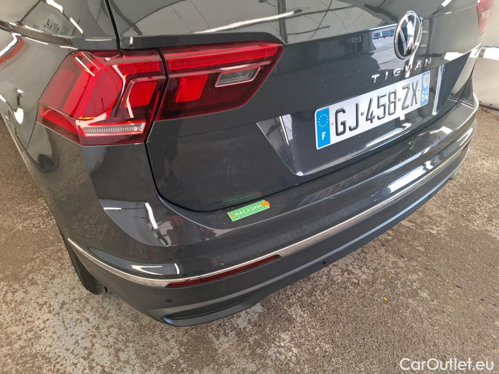  Volkswagen  Tiguan VOLKSWAGEN  / 2020 / 5P / SUV 1.4 eHybrid 245 DSG6 Life Business #42