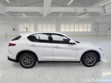  Alfa Romeo   STELVIO ALFA ROMEO / 2017 / 5P / SUV 2.2 TD 190 CV SUPER BUSINESS AT8 Q4 #7