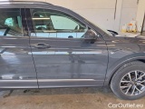  Volkswagen  Tiguan VOLKSWAGEN  / 2020 / 5P / SUV 1.5 TSI ACT 110KW LIFE DSG #36