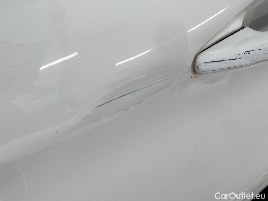  Peugeot  208  Affaire Premium Pack 1.2 80CV BVM5 E6dT #82