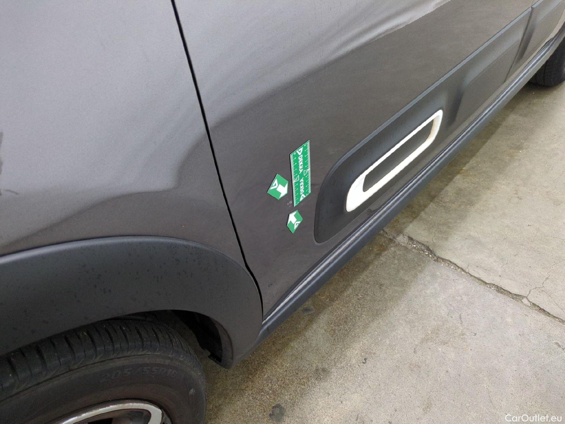  Citroen  C3  Feel Pack 1.2 PureTech 110CV BVM6 E6d #27