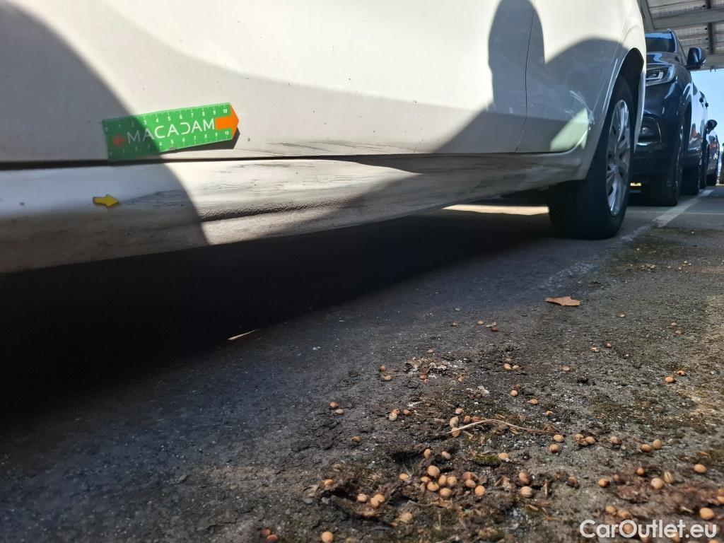  Peugeot  208  Affaire Premium Pack 1.2 80CV BVM5 E6dT #7