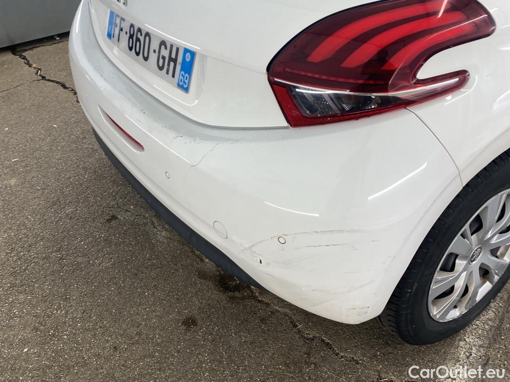  Peugeot  208  Affaire Premium Pack 1.2 80CV BVM5 E6dT #18