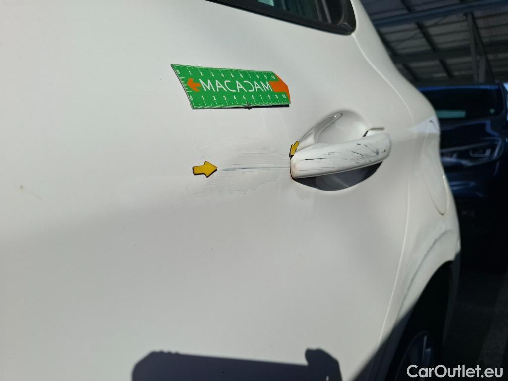  Peugeot  208  Affaire Premium Pack 1.2 80CV BVM5 E6dT #84
