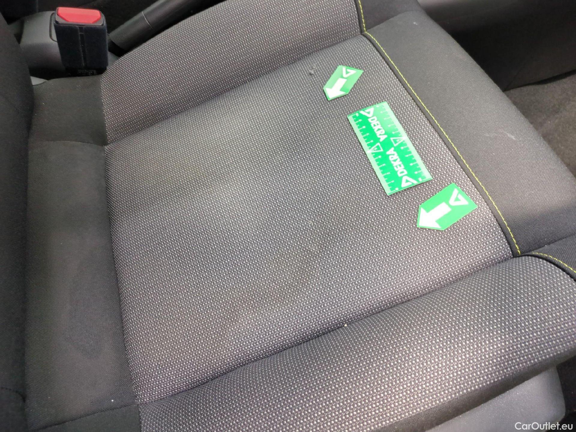 Citroen  C3  Feel Pack 1.2 PureTech 110CV BVM6 E6d #7