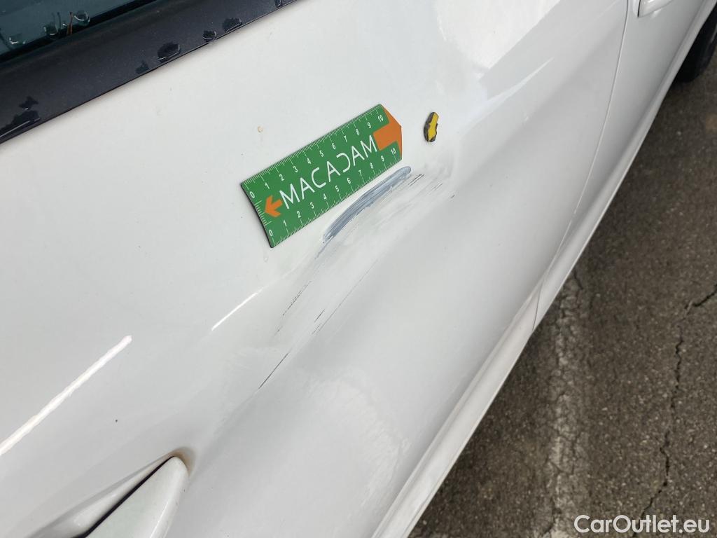  Peugeot  208  Affaire Premium Pack 1.2 80CV BVM5 E6dT #44