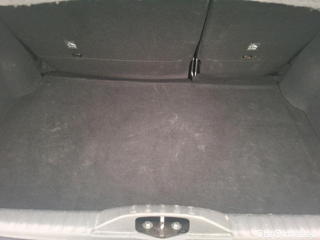  Citroen  C3  Plus 1.2 PureTech 80CV BVM5 6E #4