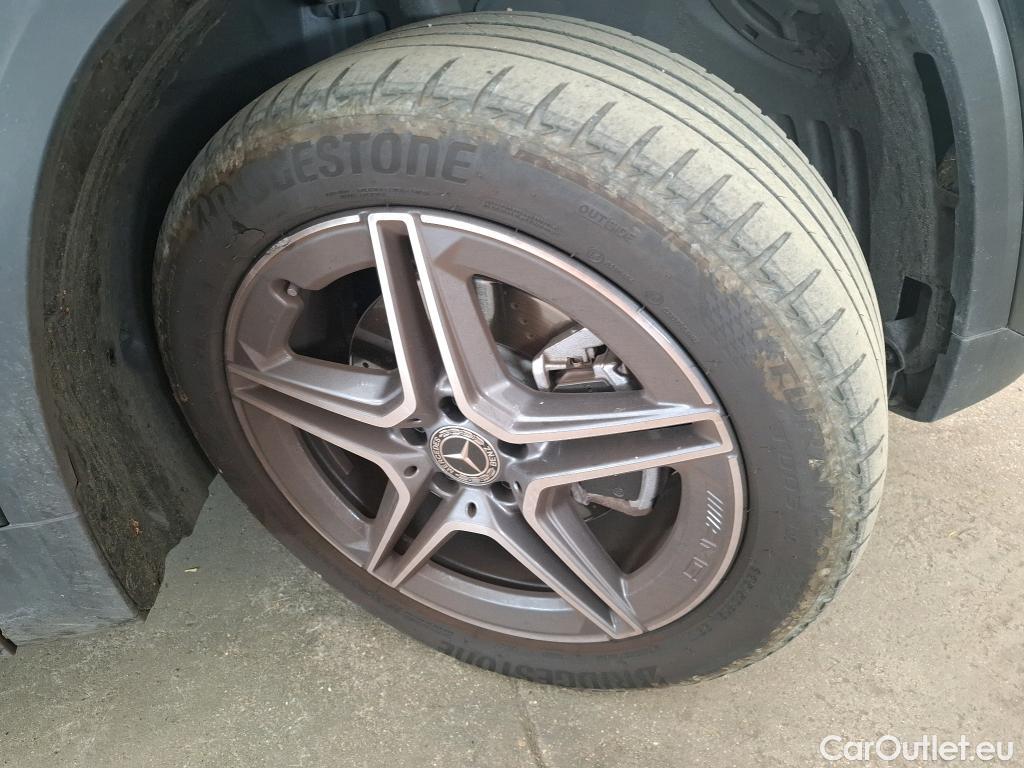  Mercedes  GLA MERCEDES-BENZ  / 2020 / 5P / SUV  250 e AMG LINE DCT #1