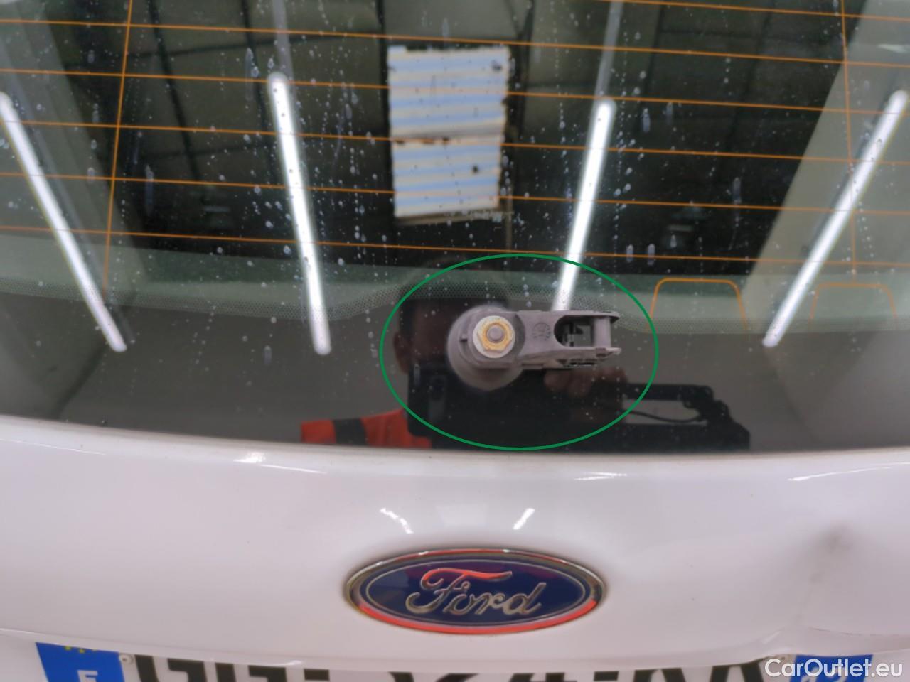  Ford  Fiesta  Titanium 1.0 EcoBoost #40