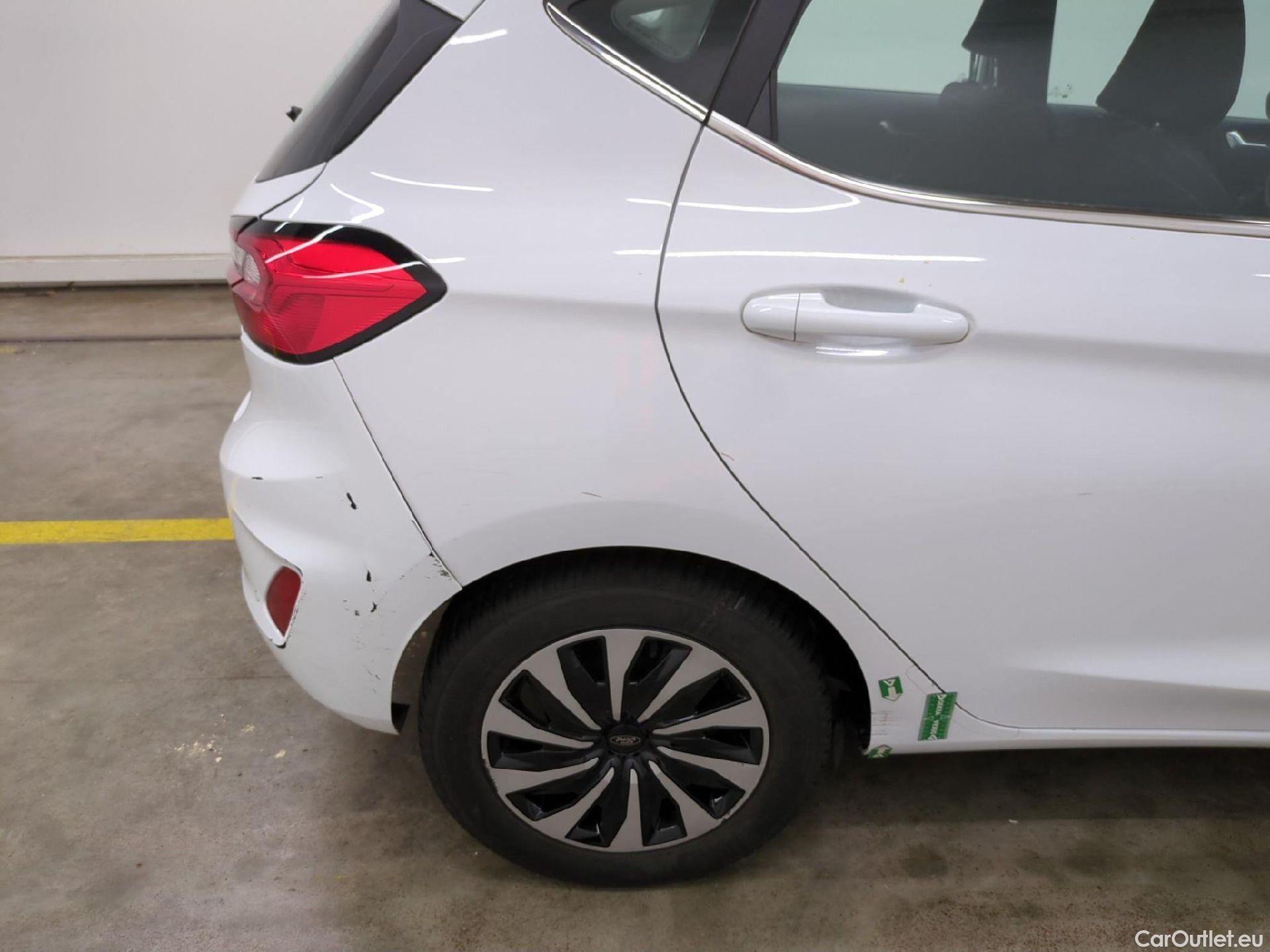  Ford  Fiesta  Titanium 1.0 EcoBoost #45