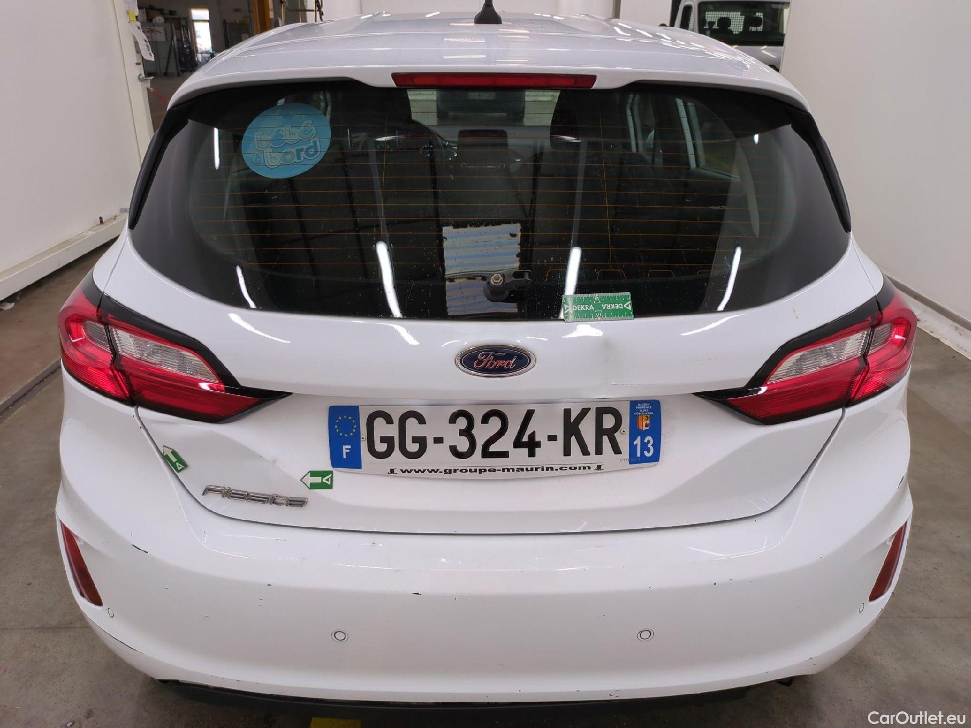  Ford  Fiesta  Titanium 1.0 EcoBoost #37