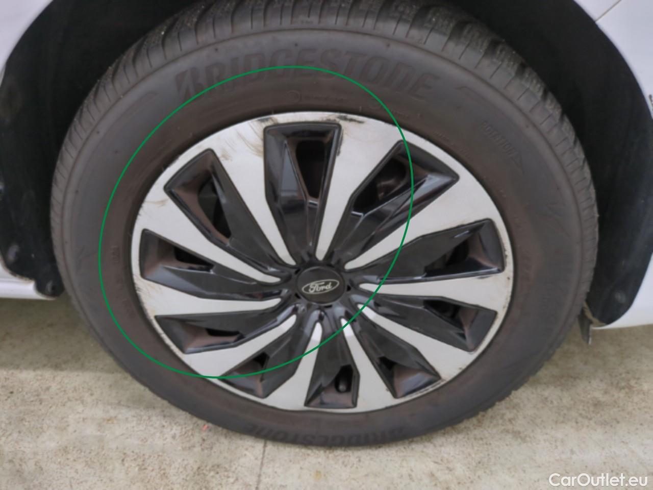  Ford  Fiesta  Titanium 1.0 EcoBoost #51