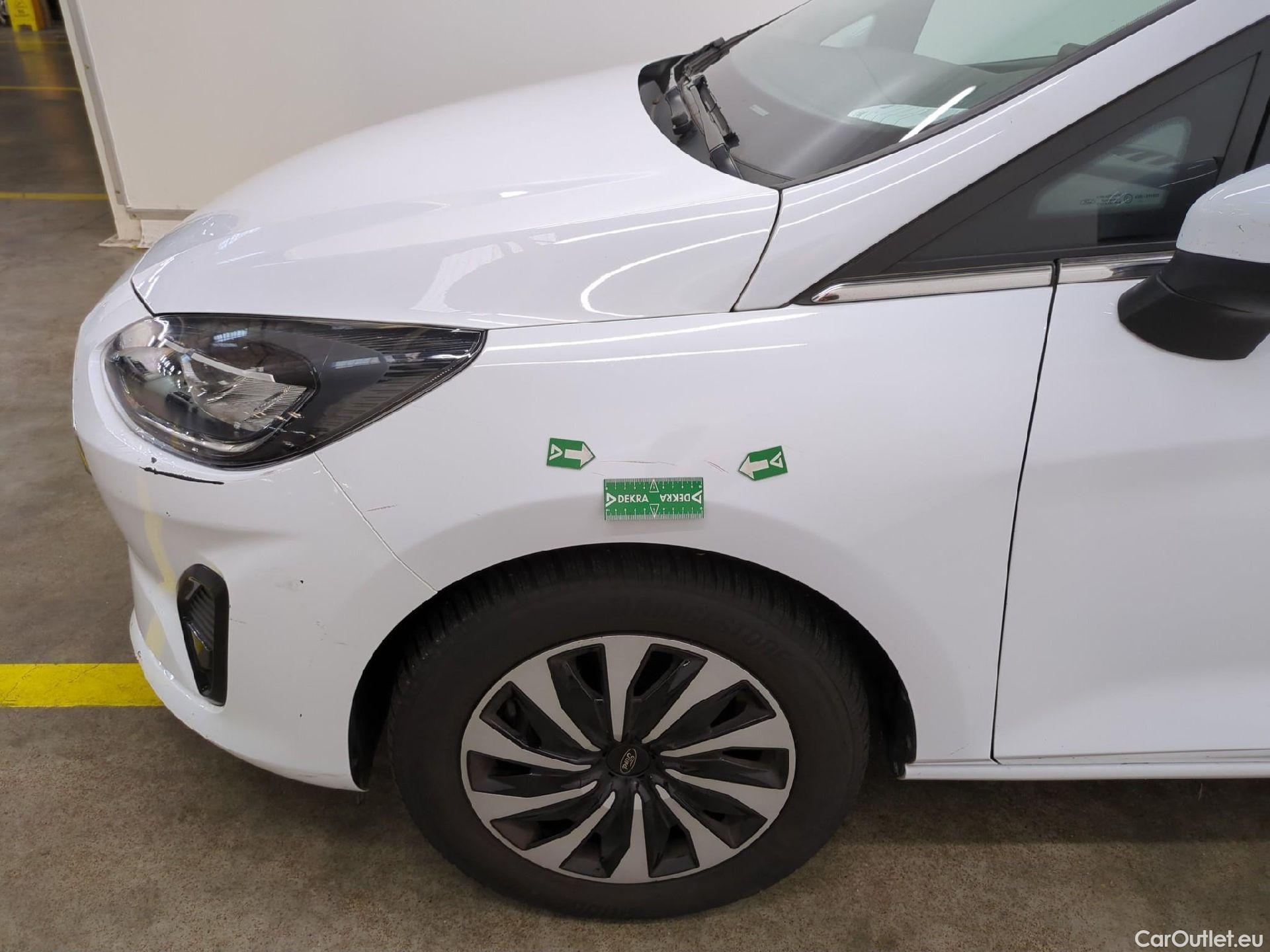  Ford  Fiesta  Titanium 1.0 EcoBoost #25