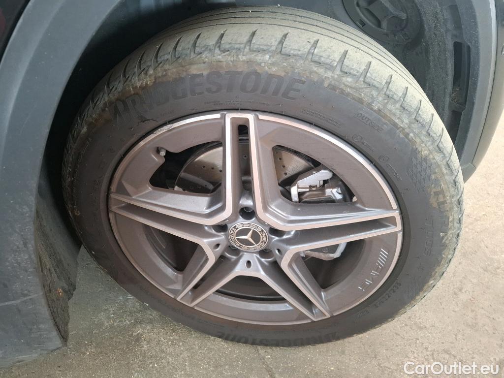  Mercedes  GLA MERCEDES-BENZ  / 2020 / 5P / SUV  250 e AMG LINE DCT #2