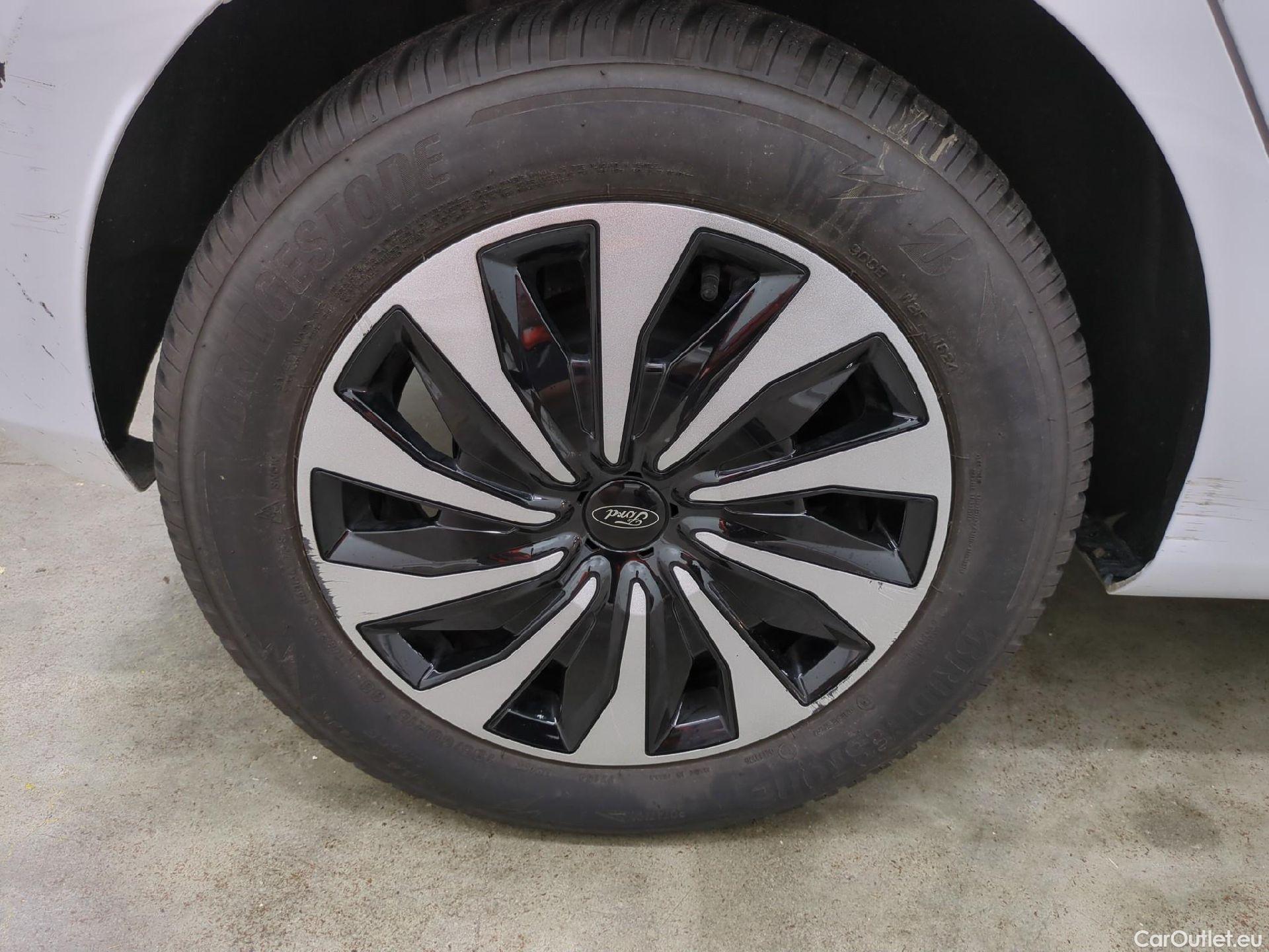  Ford  Fiesta  Titanium 1.0 EcoBoost #15