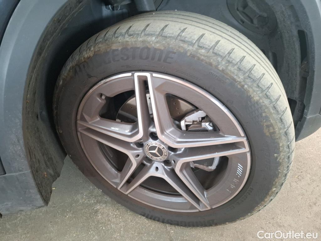  Mercedes  GLA MERCEDES-BENZ  / 2020 / 5P / SUV  250 e AMG LINE DCT #21