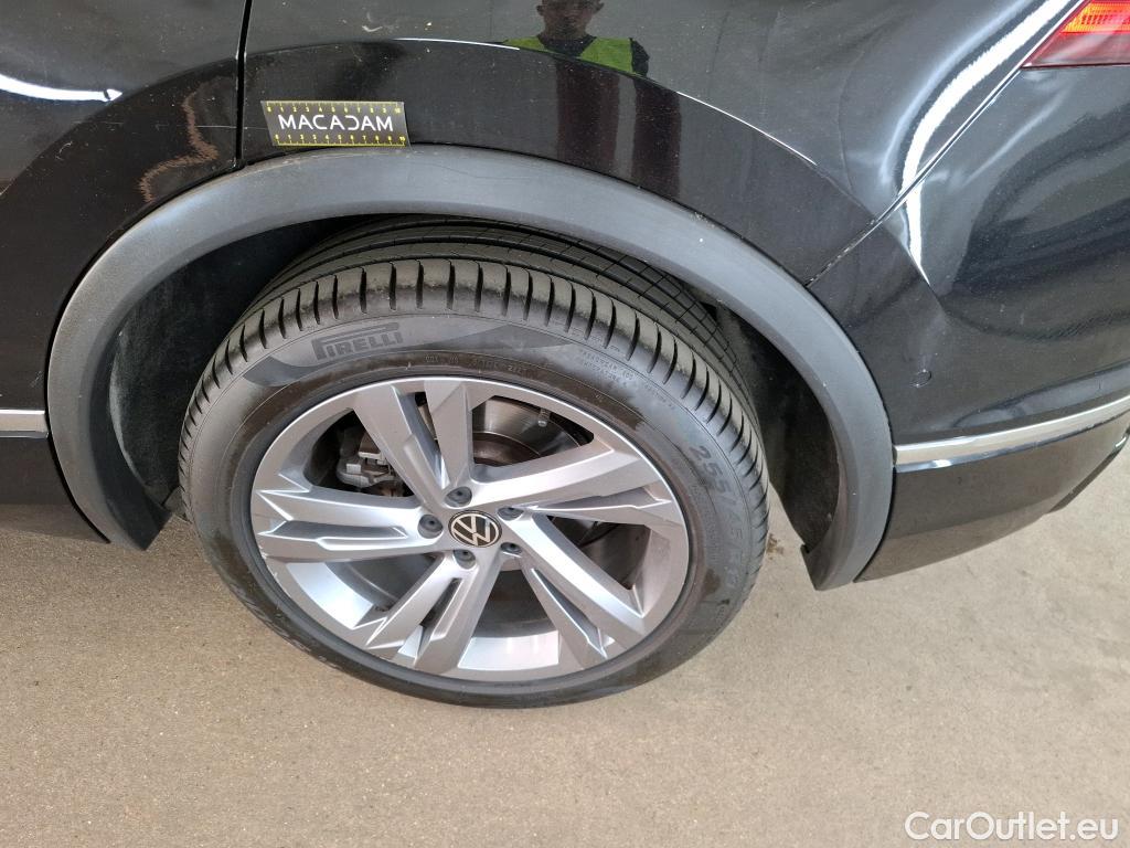  Volkswagen  Tiguan VOLKSWAGEN  / 2020 / 5P / SUV 1.4 eHybrid 245 DSG6 R-Line #44