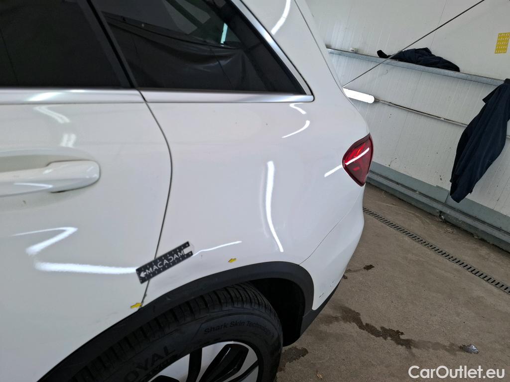  Mercedes  G-Klasee MERCEDES-BENZ GLC / 2019 / 5P / SUV GLC 220 d Business Line 4Matic #1