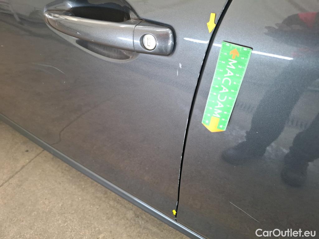  Peugeot  208  Signature 1.2 PureTech 80CV BVM5 E6dT #9