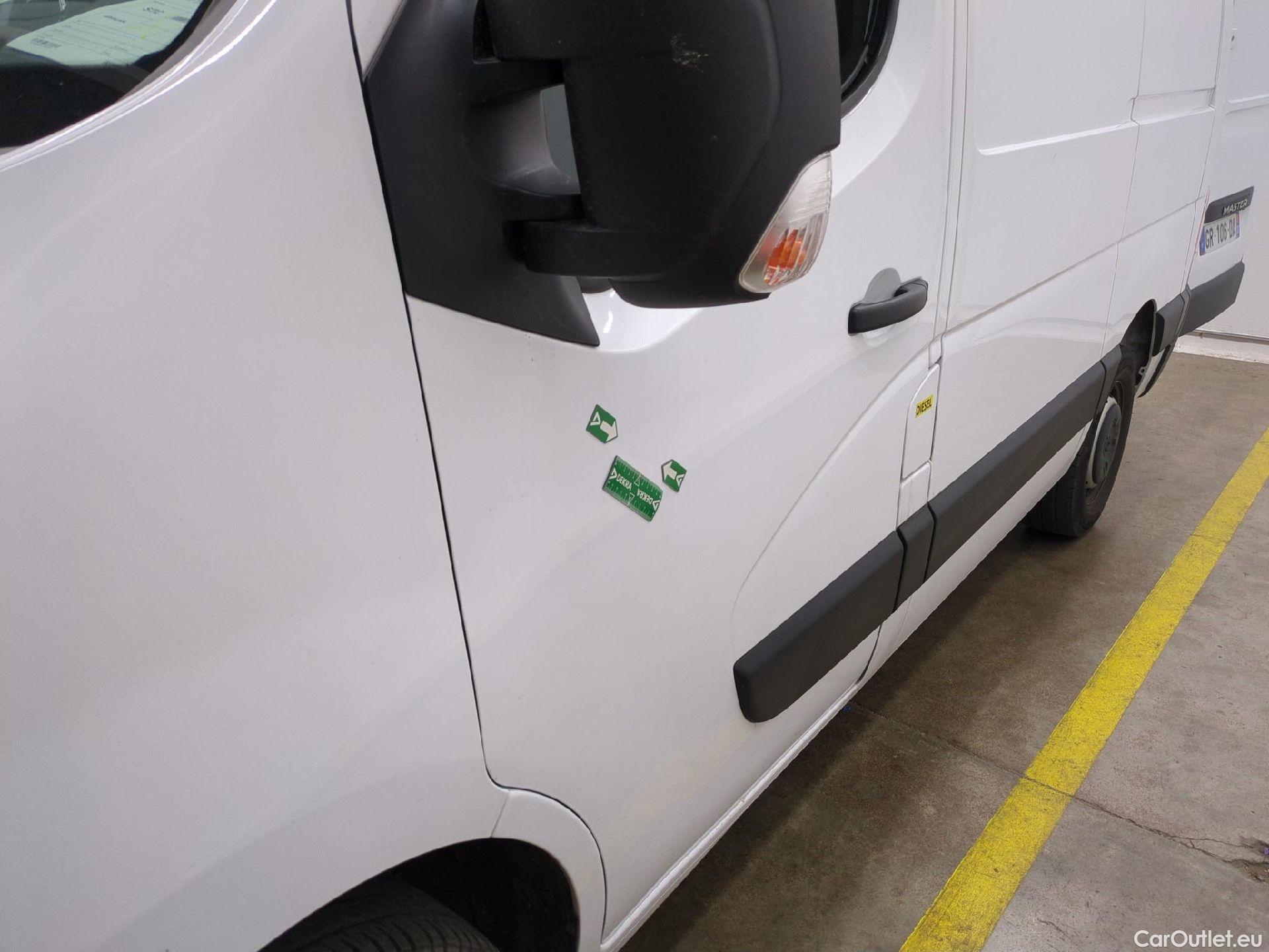  Renault  Master RENAULT  / 2019 / 4P / Fourgon tôlé FG Tr CF F3300 L1H1 Blue dCi 135 #10