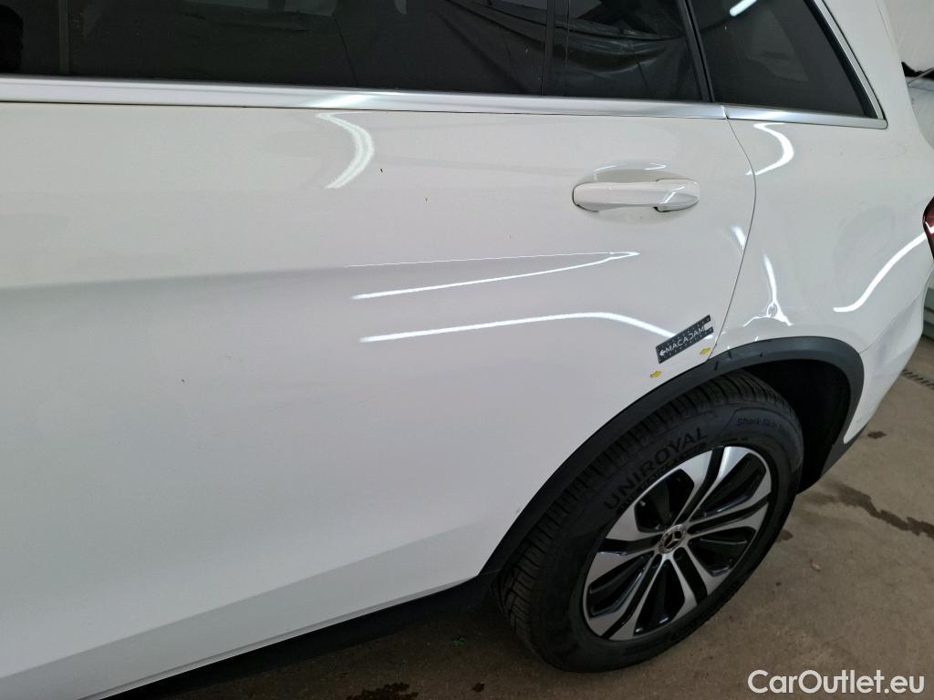  Mercedes  G-Klasee MERCEDES-BENZ GLC / 2019 / 5P / SUV GLC 220 d Business Line 4Matic #3