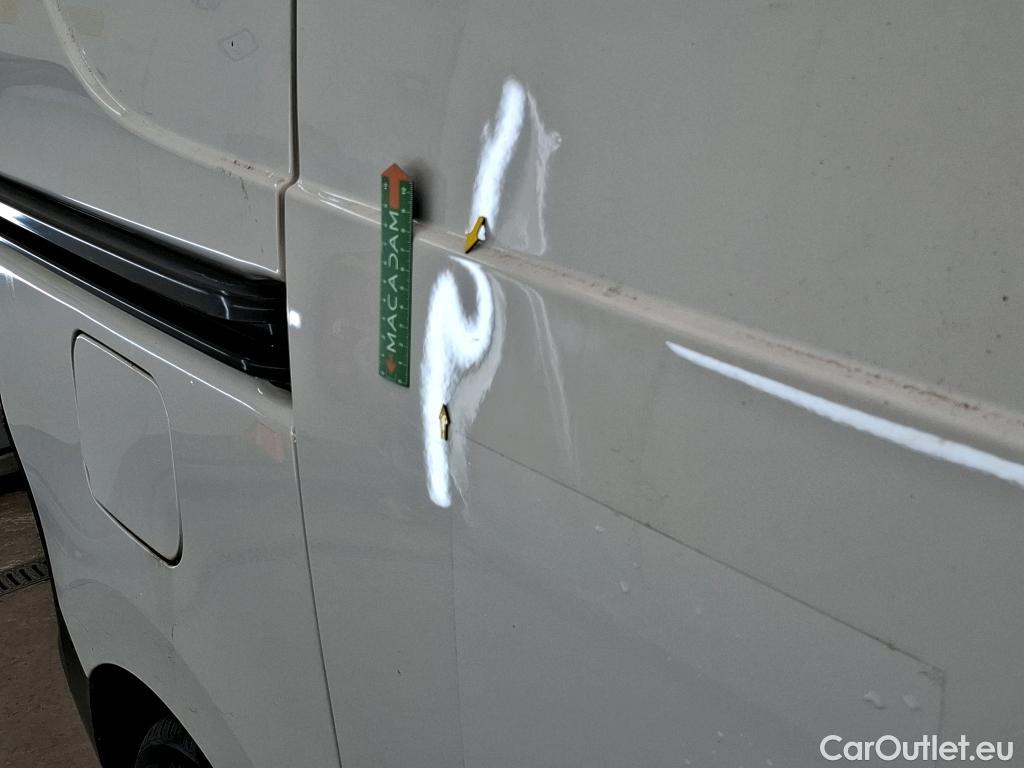  Renault  EXPRESS  Confort 1.3 TCe 100CV BVM6 E6dT #26