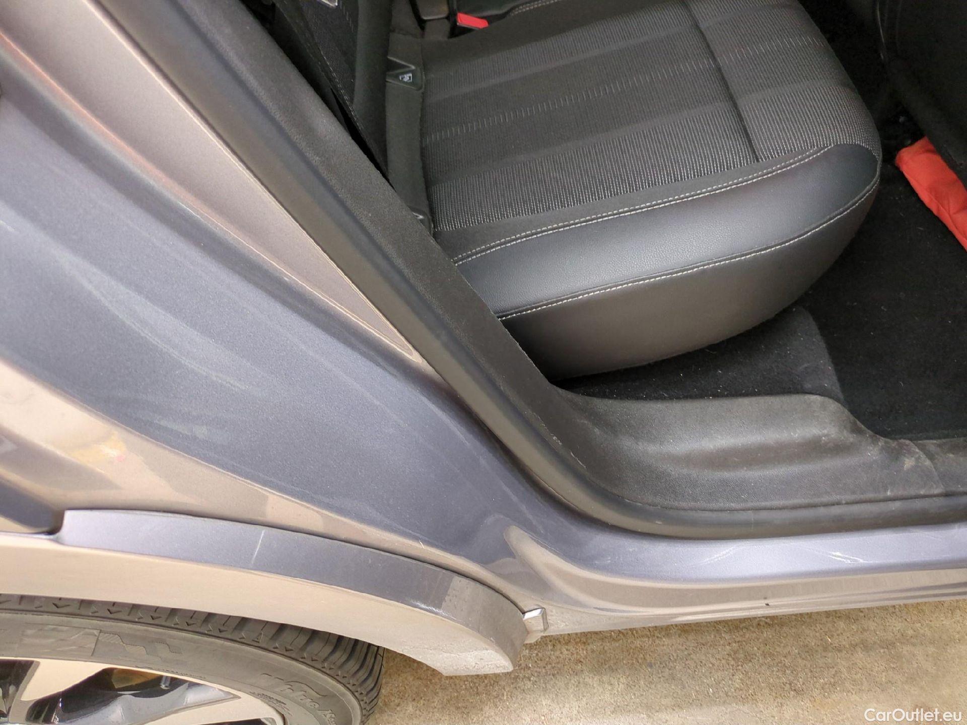  Opel   Grandland X Grandland X Business Elegance 1.5 130CV BVA8 6E #5