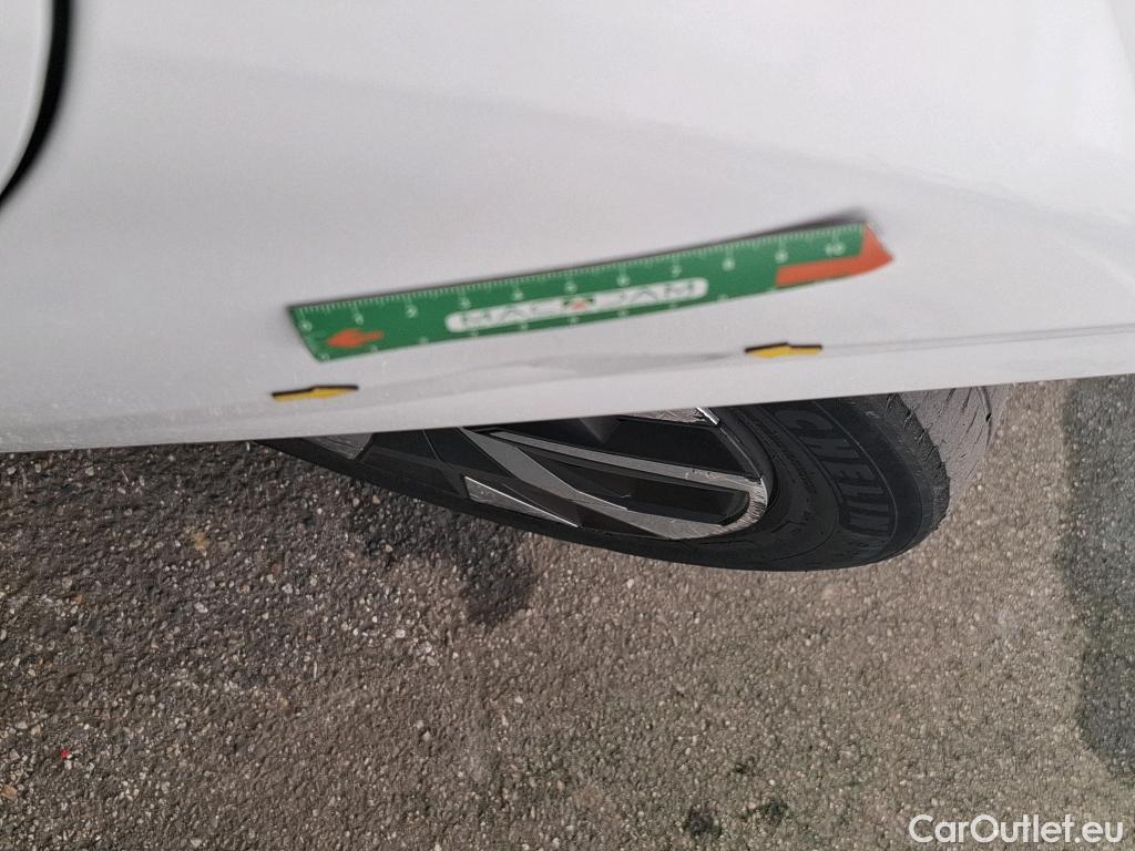  Peugeot  208  Active 1.2 PureTech 100CV BVM6 E6d #4