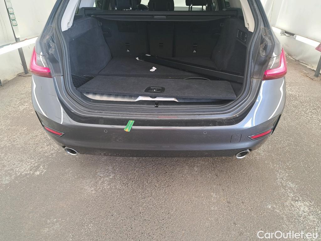  Bmw  Serie 3 BMW Série 3 Touring / 2019 / 5P / Break 320e 204ch Business Design BVA8 Hybride #1