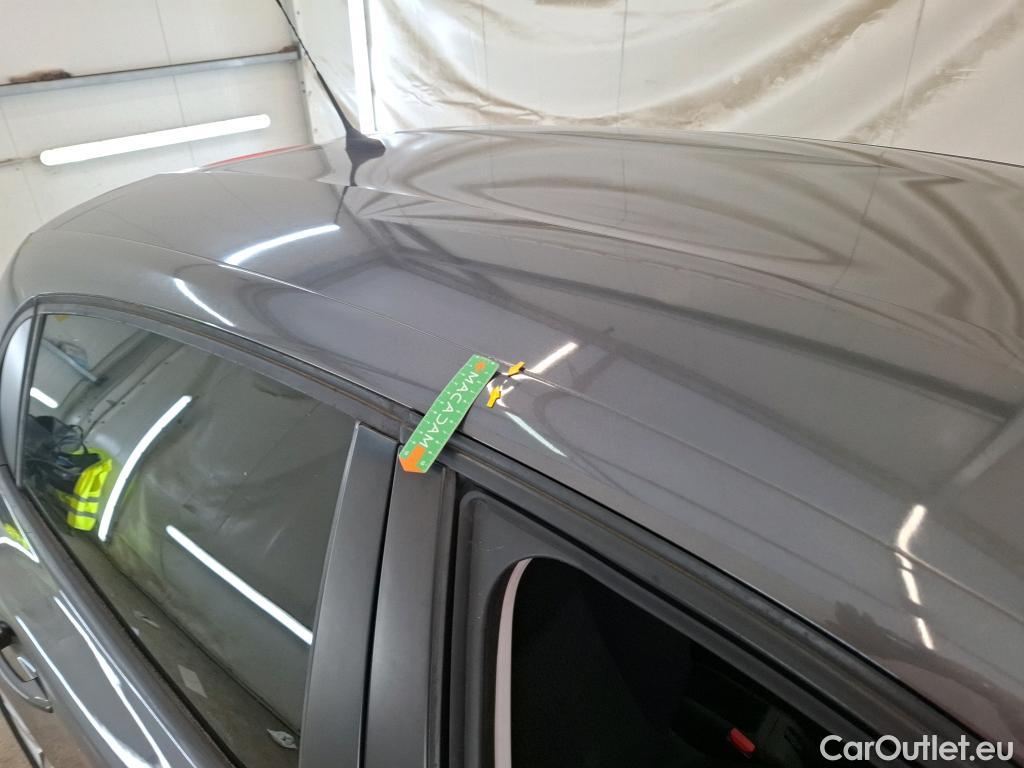  Peugeot  208  Signature 1.2 PureTech 80CV BVM5 E6dT #44